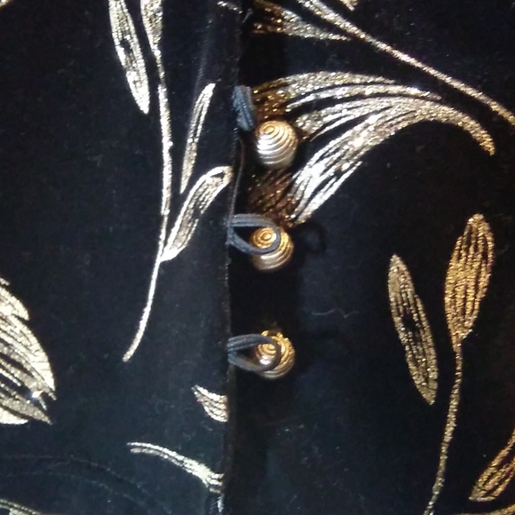 Jacket - Picture 4 of 6